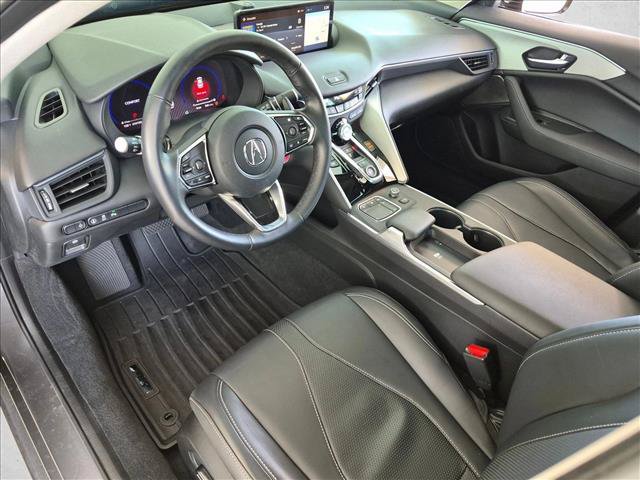 Used 2025 Acura TLX w/ Technology Package FWD image 9