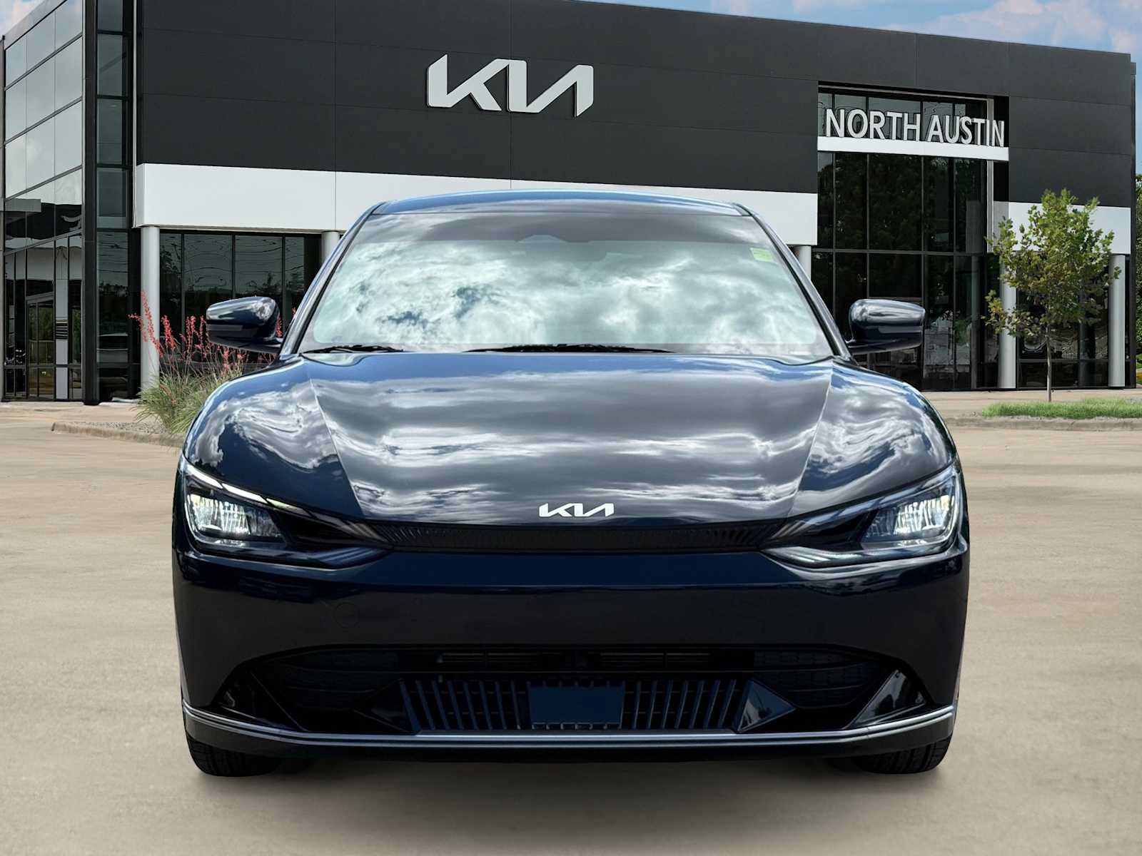 Certified 2024 Kia EV6 Wind RWD image 7