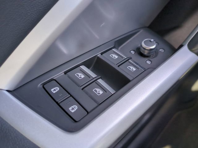 Used 2021 Audi Q3 2.0T Premium Plus w/ Premium Plus Package image 27