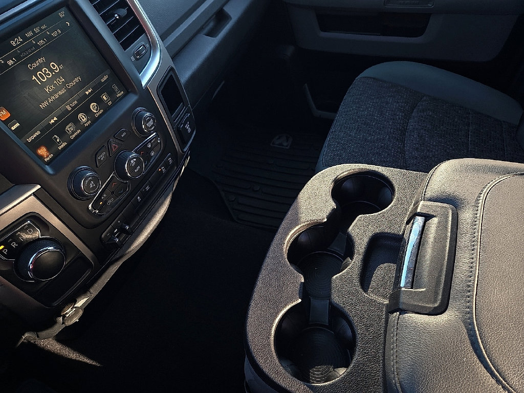Used 2017 RAM 1500 Big Horn RWD image 20
