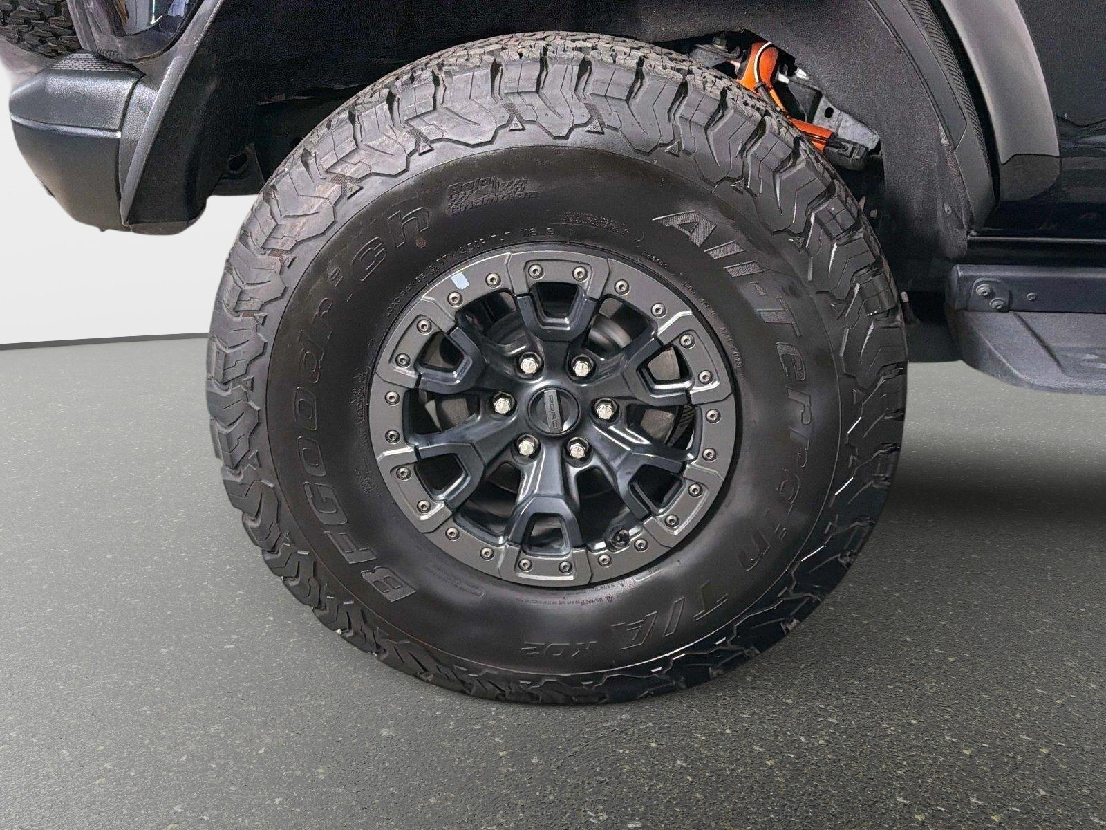 Used 2024 Ford Bronco Raptor w/ Interior Carbon Fiber Pack 6 AWD/4WD image 19