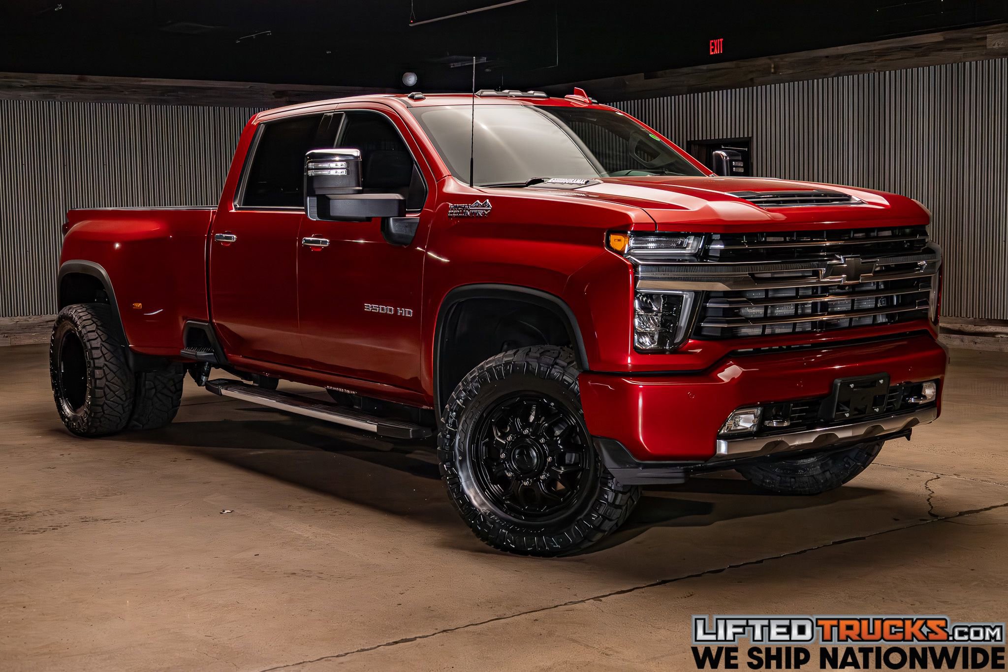 Used 2022 Chevrolet Silverado 3500 High Country w/ LPO, Hitch Package AWD/4WD image 1