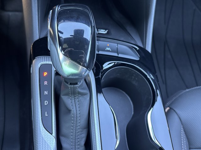 Used 2025 Buick Envista Avenir image 36