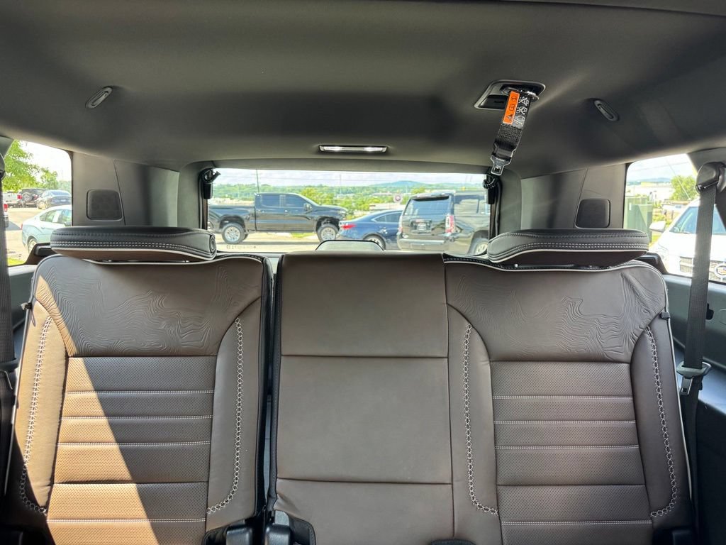 New 2026 GMC Yukon XL Denali Ultimate AWD/4WD image 31