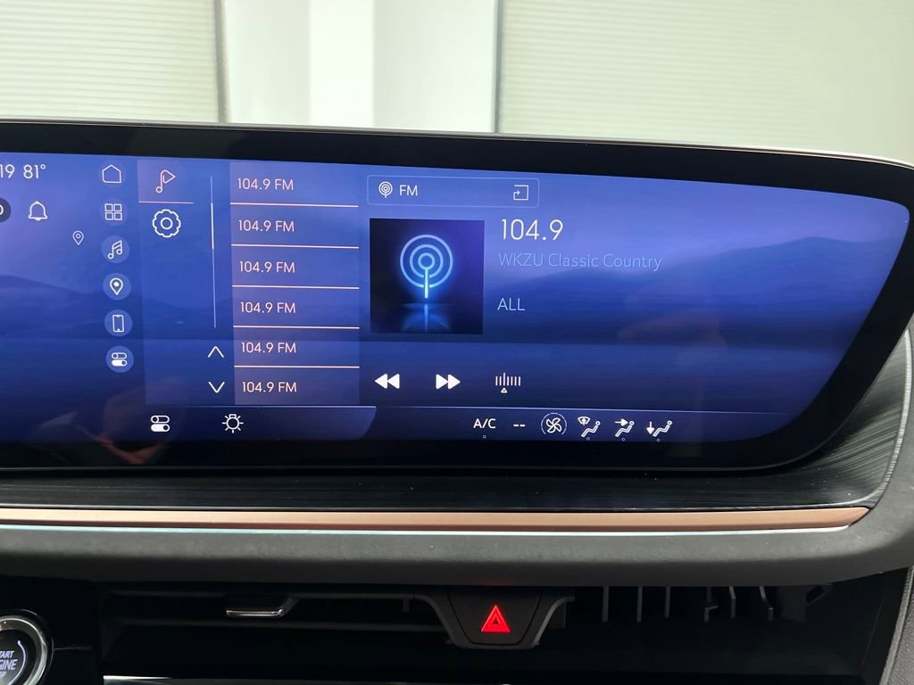 Used 2024 Buick Envision Sport Touring image 52