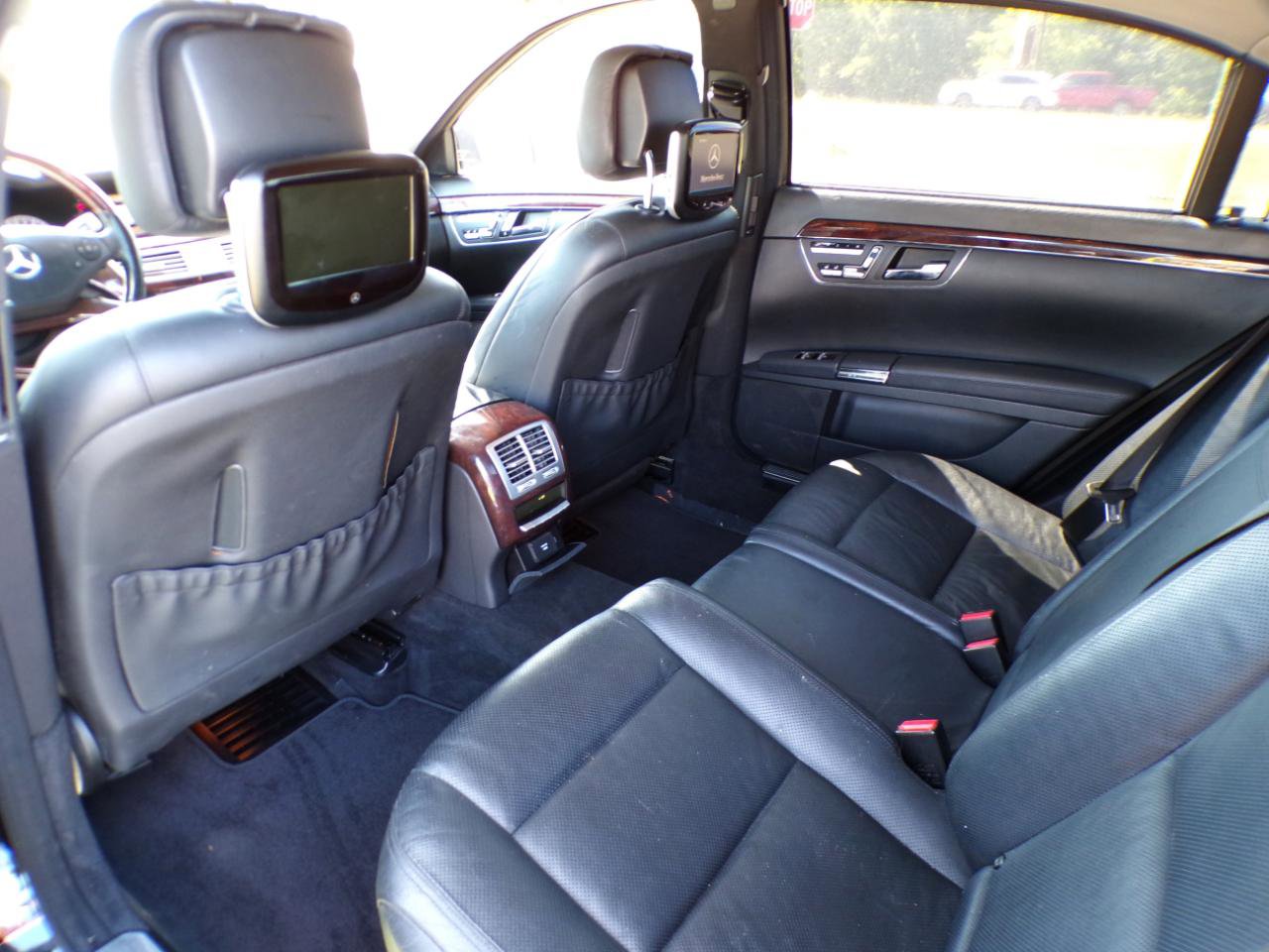 Used 2013 Mercedes-Benz S 550 4MATIC image 40