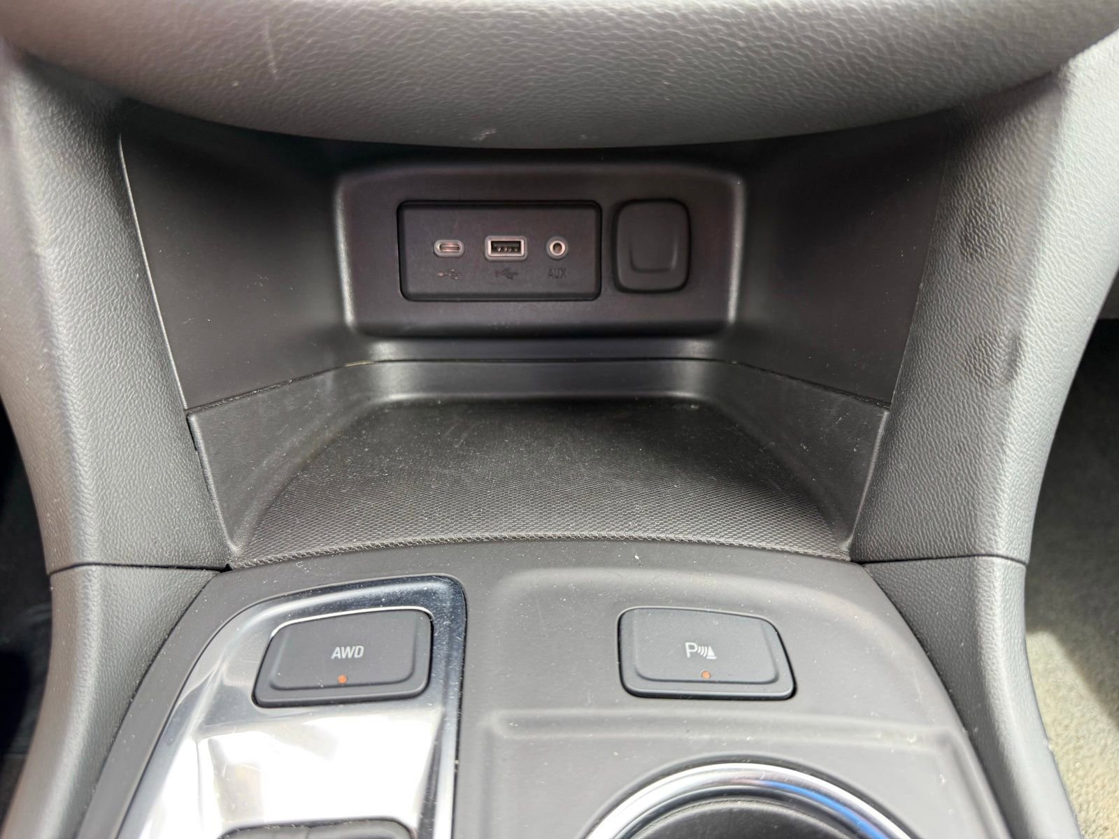 Used 2024 Chevrolet Equinox LT AWD/4WD image 25