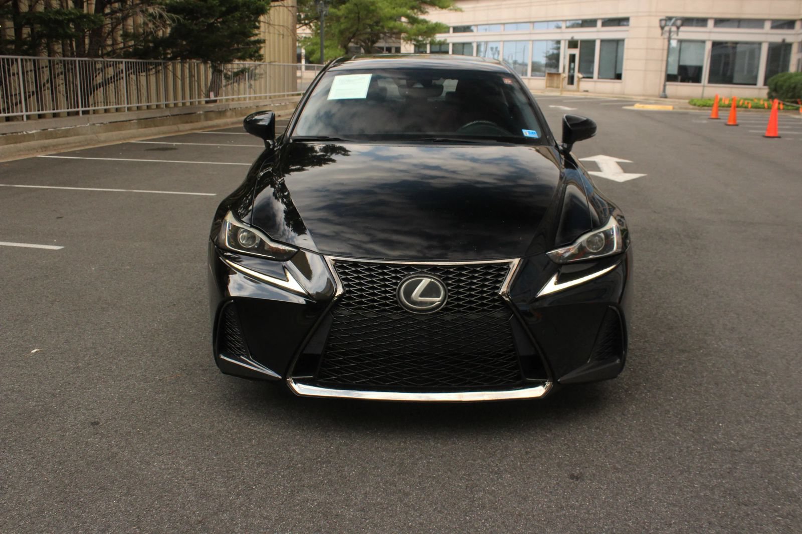 Used 2017 Lexus IS 200t F Sport w/ F Sport Package RWD image 3