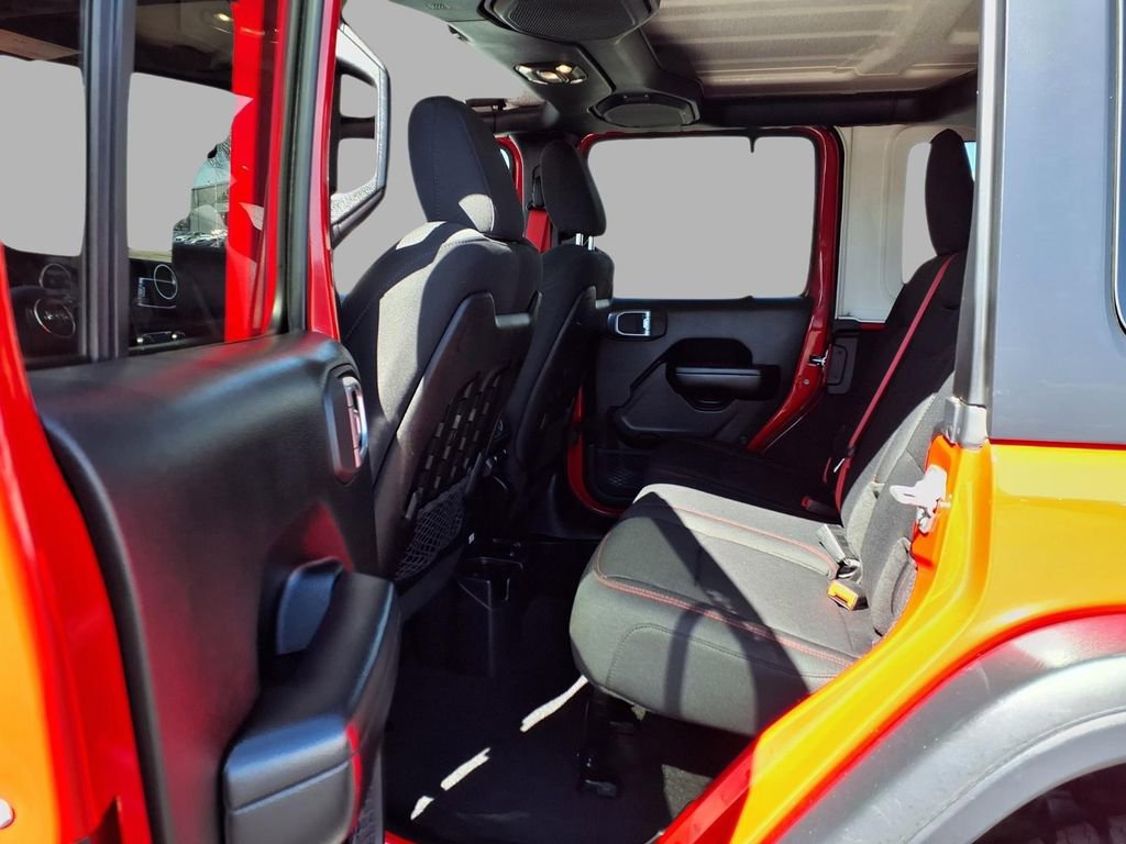 Used 2020 Jeep Wrangler Unlimited Rubicon w/ Quick Order Package 28Y Recon image 25