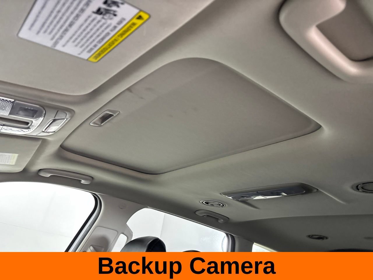 Used 2025 Kia Telluride S AWD/4WD image 15