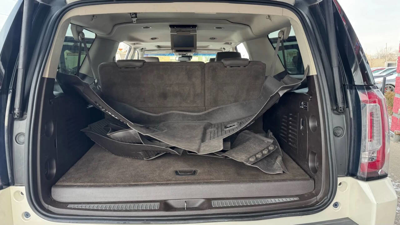 Used 2015 GMC Yukon XL Denali w/ Premium Package image 23