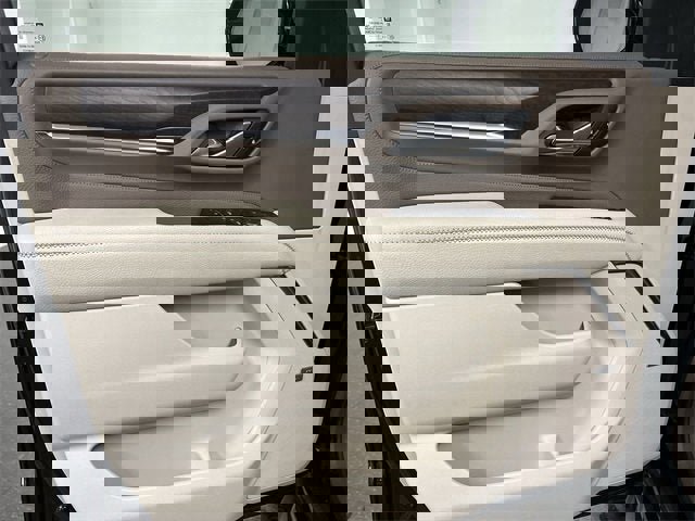 Certified 2021 GMC Yukon Denali image 23