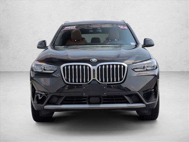 Used 2024 BMW X3 xDrive30i w/ Premium Package AWD/4WD image 2