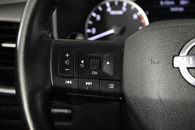Certified 2025 Nissan Rogue SV AWD/4WD image 27