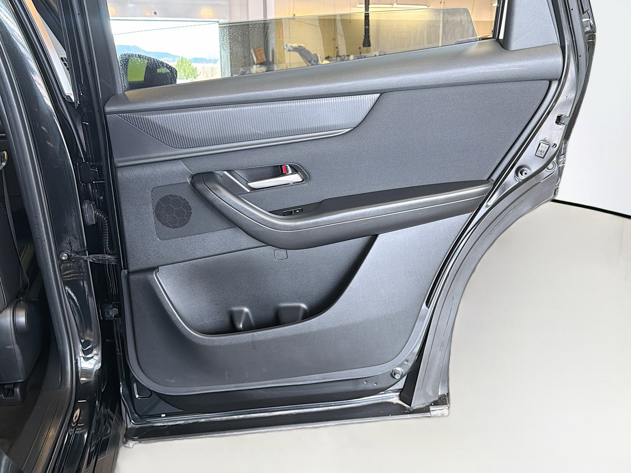 Used 2025 MAZDA CX-90 3.3 Turbo w/ Select Package image 32