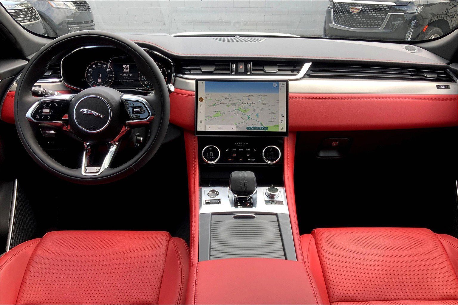 New 2026 Jaguar F-PACE R-Dynamic S image 12