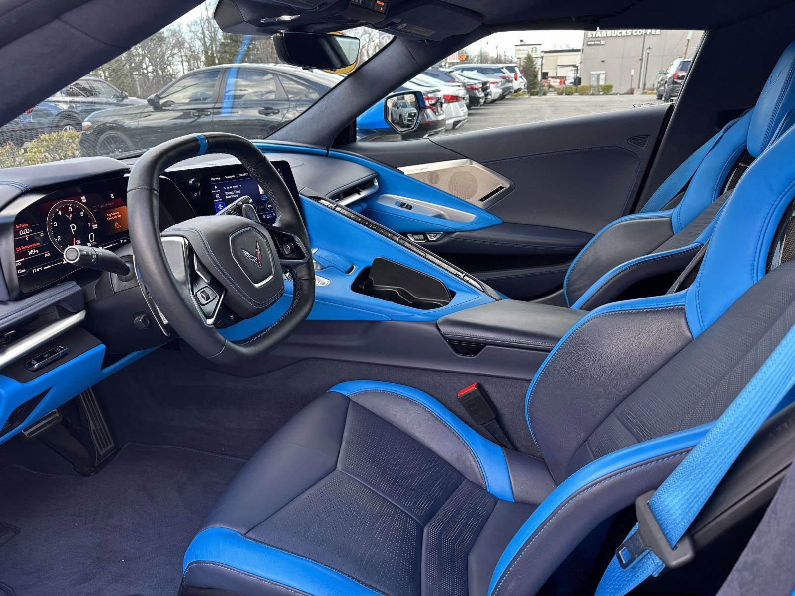 Used 2023 Chevrolet Corvette Stingray Premium Conv w/ Z51 Performance Package image 11