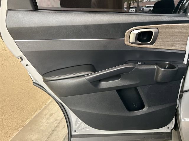 Used 2023 Kia Sorento EX w/ Panoramic Sunroof Package image 22