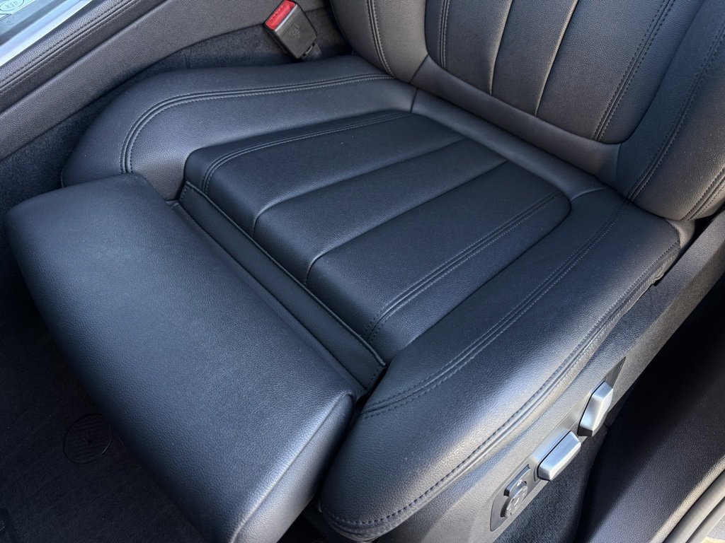 Used 2022 BMW X5 sDrive40i w/ Premium Package image 24