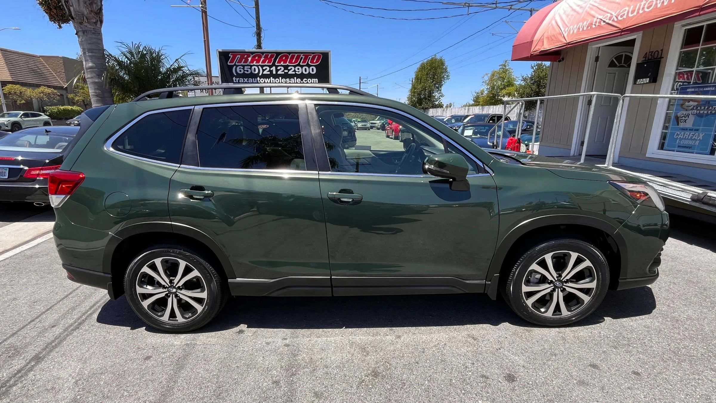 Used 2024 Subaru Forester Limited AWD/4WD image 8