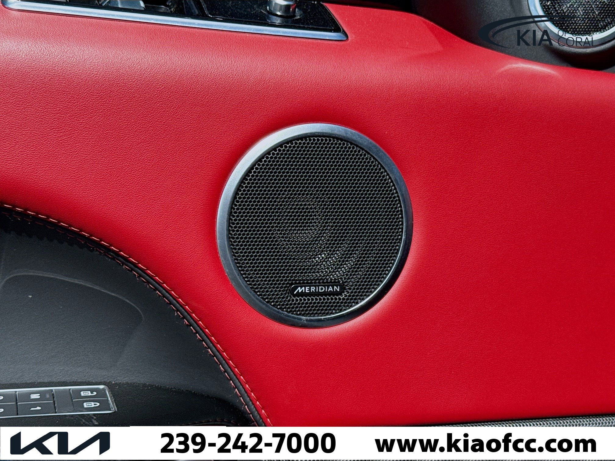 Used 2021 Land Rover Range Rover Sport HST image 25