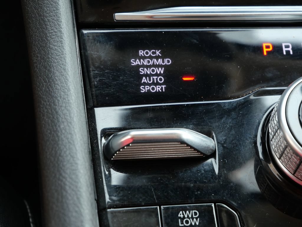 Used 2023 Jeep Grand Cherokee 4WD 4xe image 33