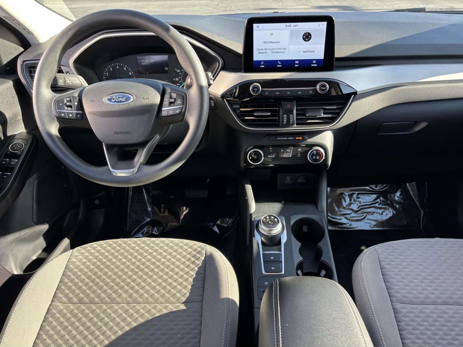 Certified 2022 Ford Escape SE image 30