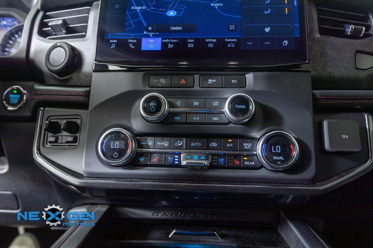 Used 2024 Ford Expedition Max Limited image 20