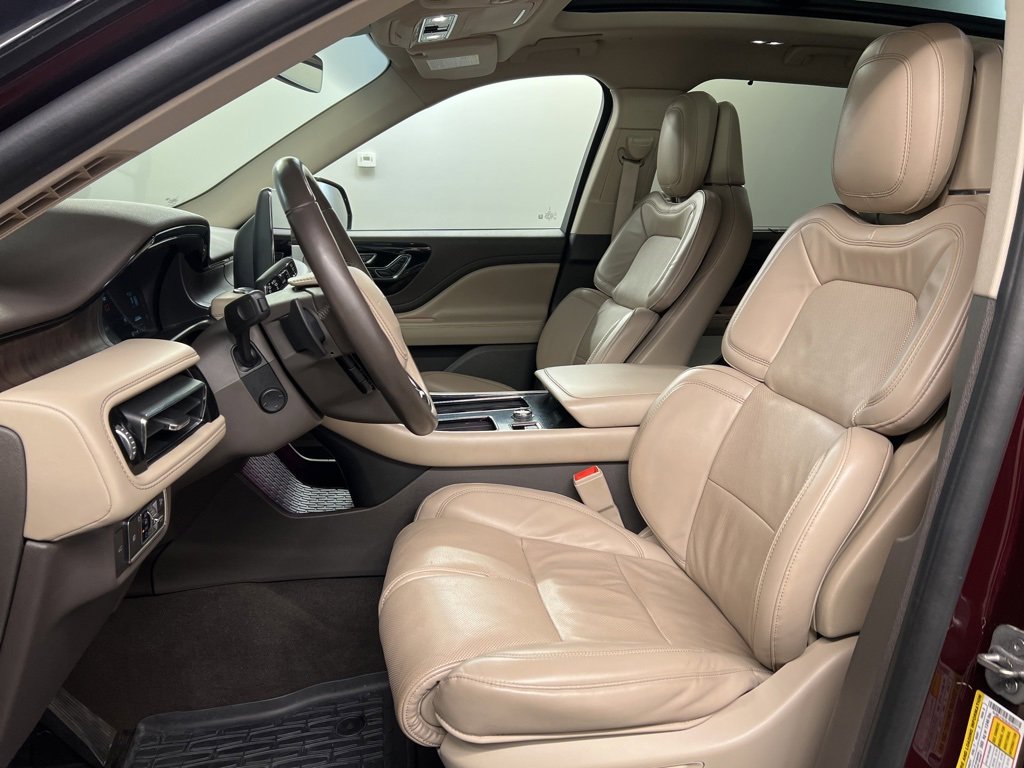 Used 2020 Lincoln Aviator Reserve w/ Equipment Group 202A image 26