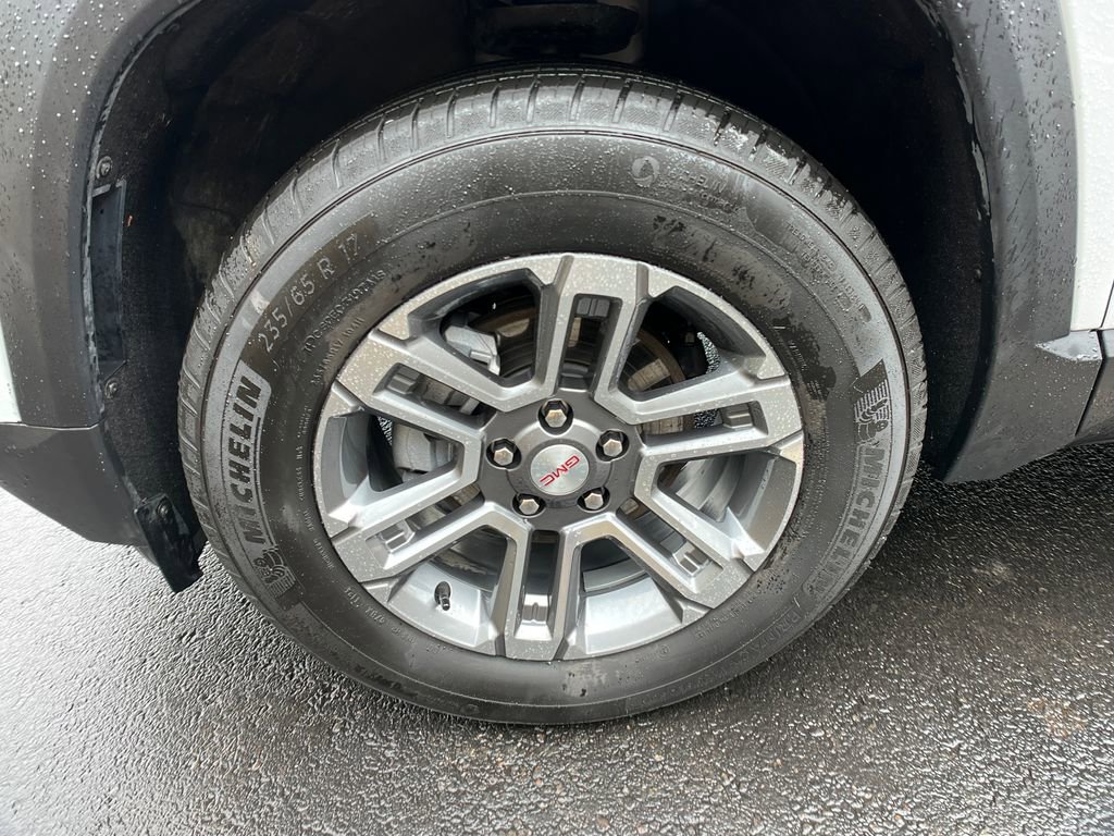 Used 2025 GMC Terrain Elevation image 24