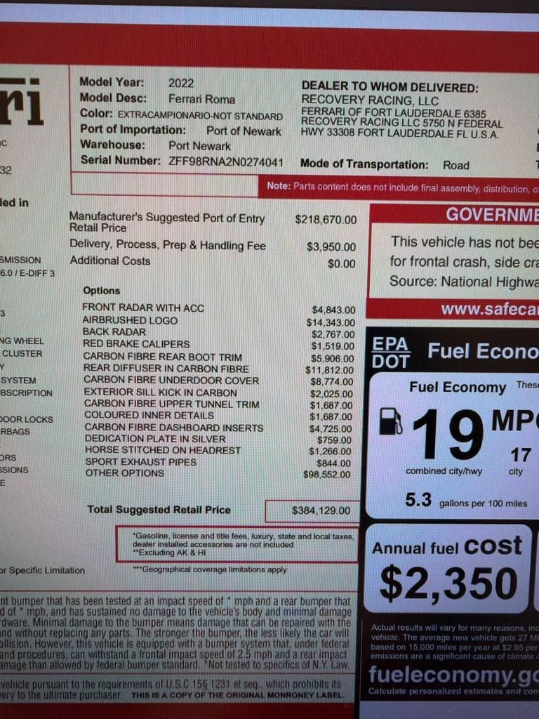 Used 2022 Ferrari Roma RWD image 2