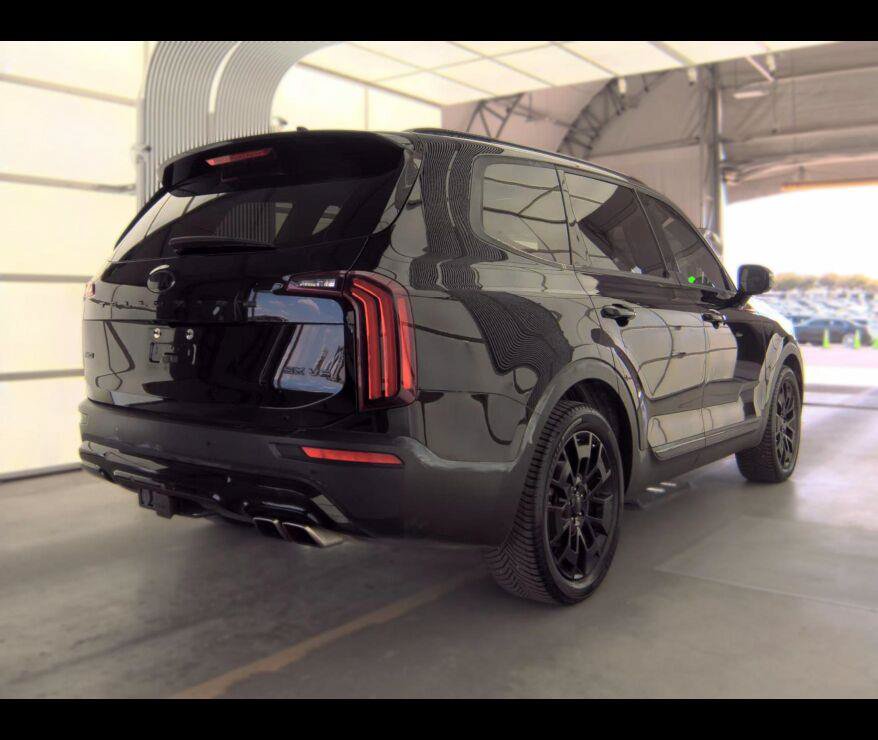 Used 2021 Kia Telluride SX w/ SX Prestige Package AWD/4WD image 9