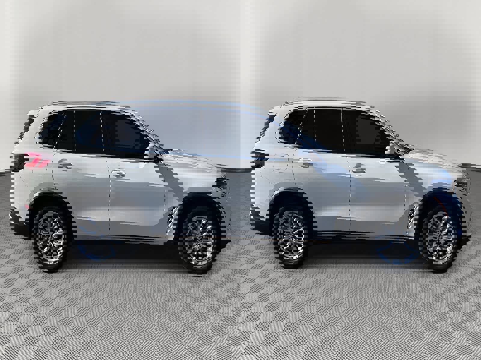 Used 2023 BMW X5 sDrive40i w/ Parking Assistance Package image 4