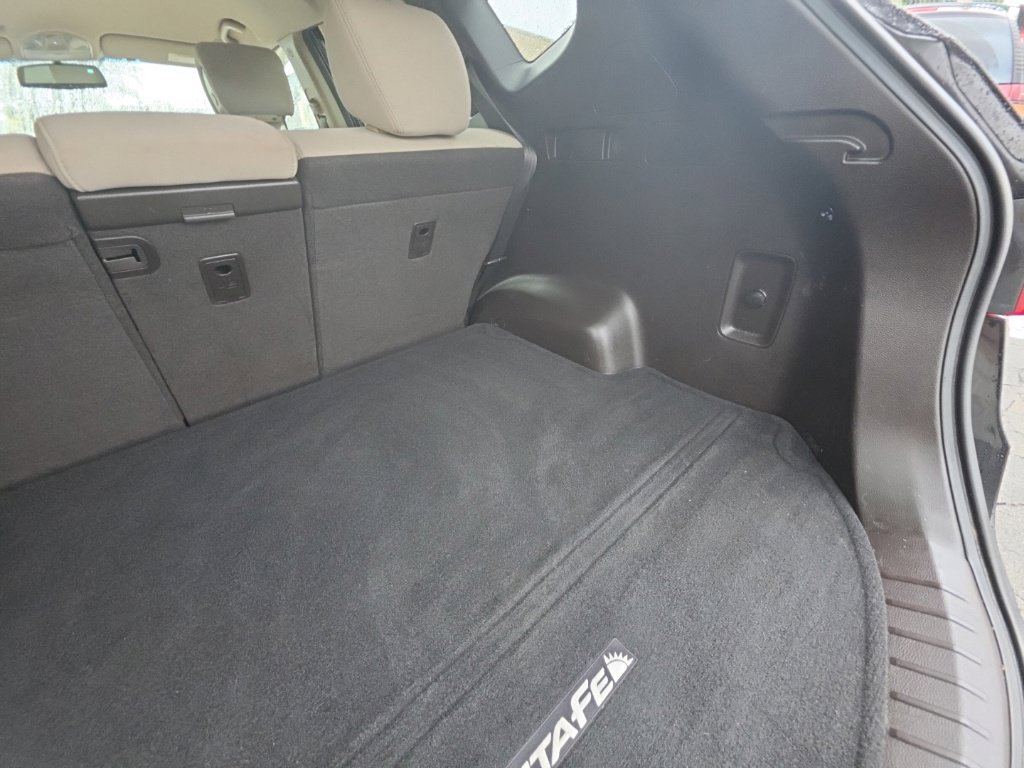 Used 2015 Hyundai Santa Fe Sport w/ Option Group 02 AWD/4WD image 26