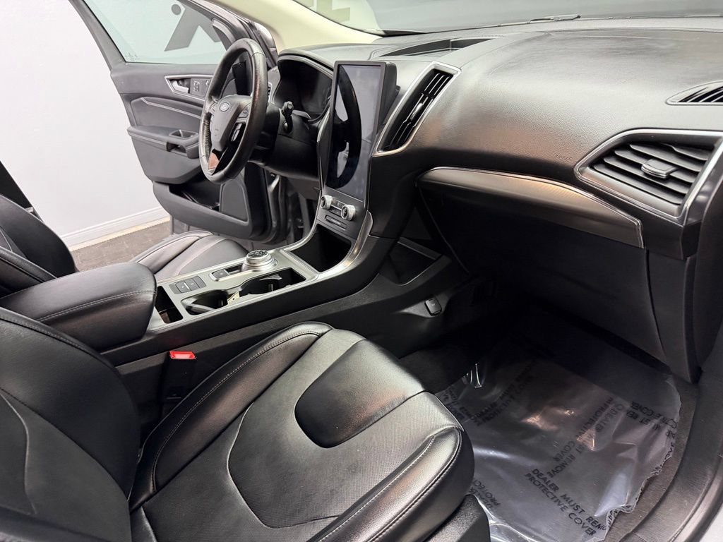 Used 2022 Ford Edge Titanium w/ Equipment Group 301A AWD/4WD image 52