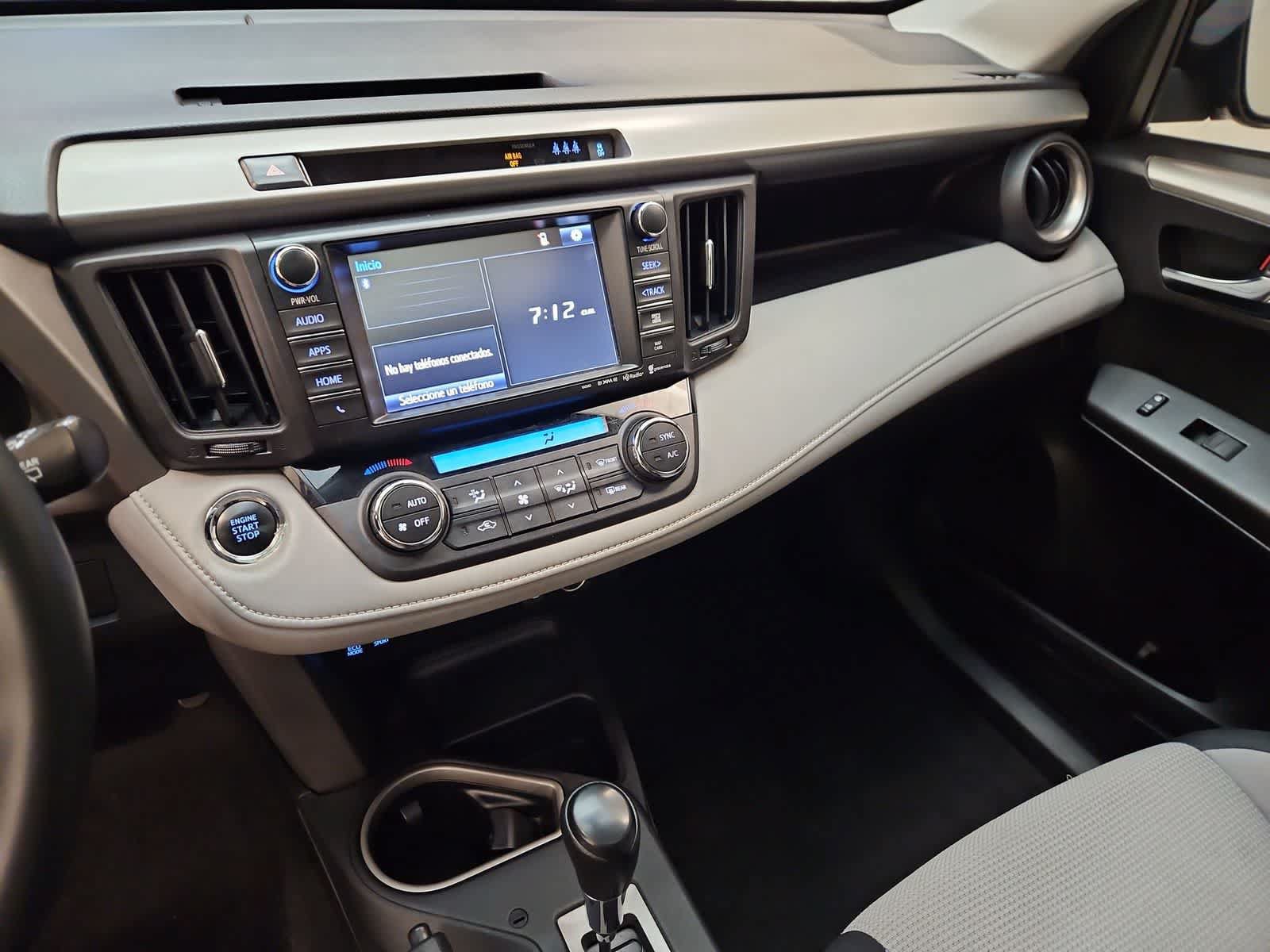 Used 2018 Toyota RAV4 XLE FWD image 29