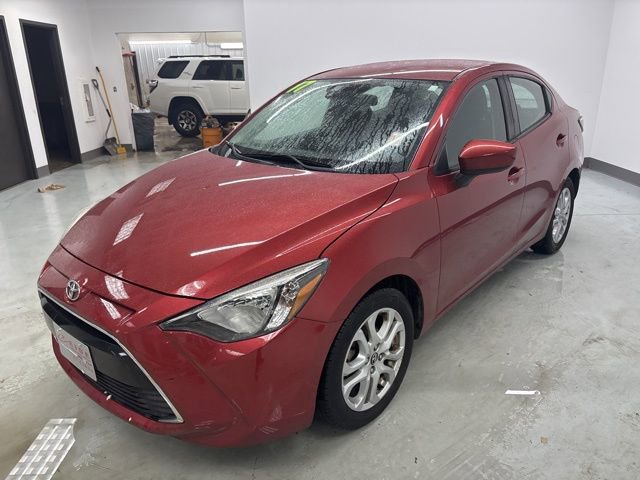 Used 2017 Toyota Yaris iA image 4
