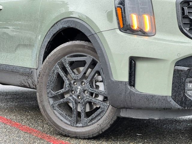 Certified 2024 Kia Telluride SX Prestige X-Line image 2