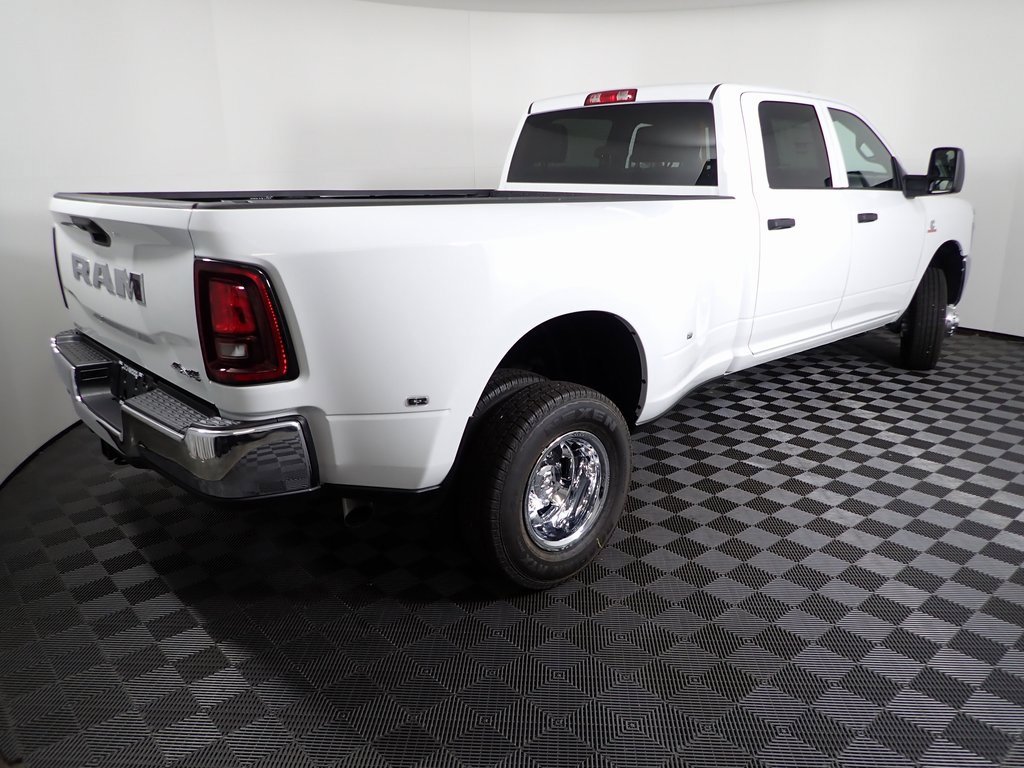 New 2026 RAM 3500 Tradesman image 12