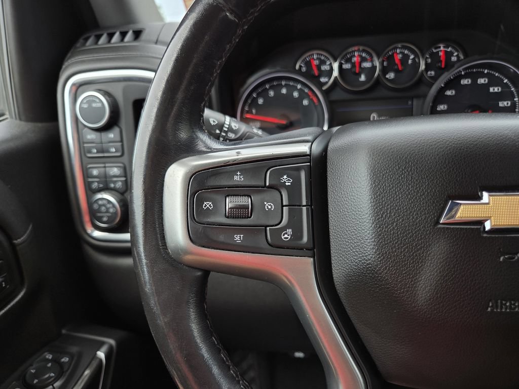 Used 2021 Chevrolet Silverado 1500 LTZ AWD/4WD image 27