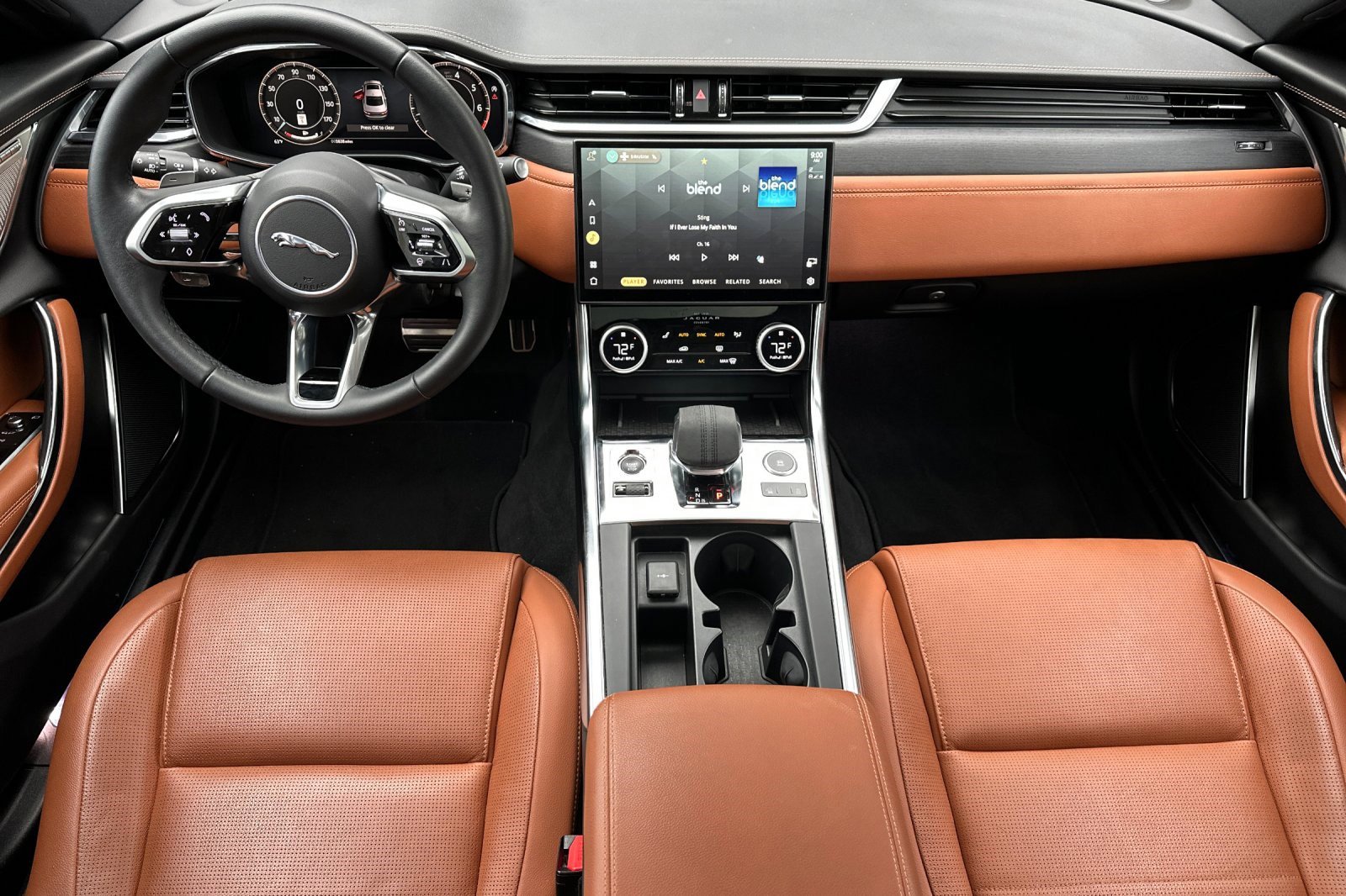 Used 2024 Jaguar XF R-Dynamic SE image 25