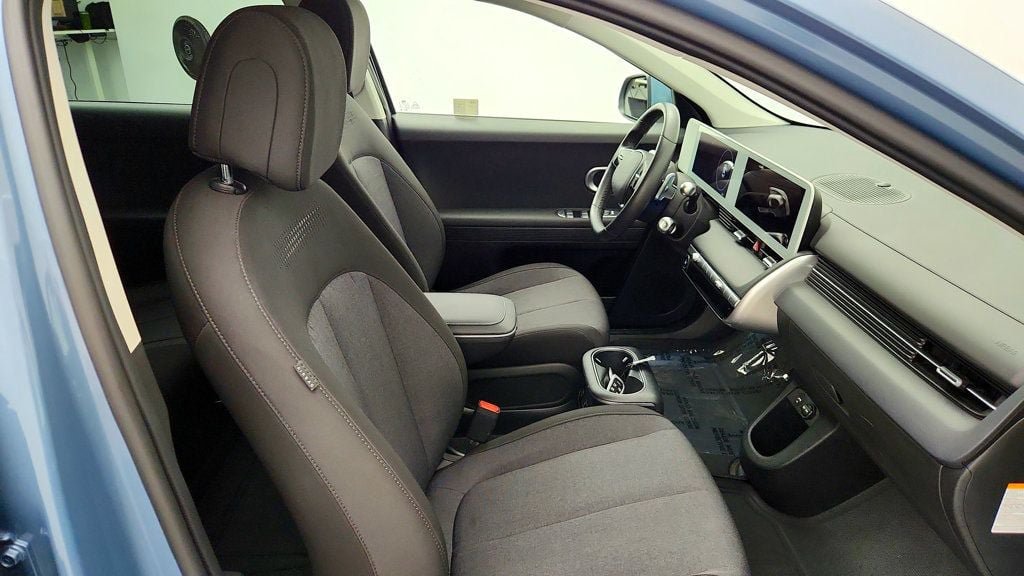 Used 2024 Hyundai Ioniq 5 SEL RWD image 24