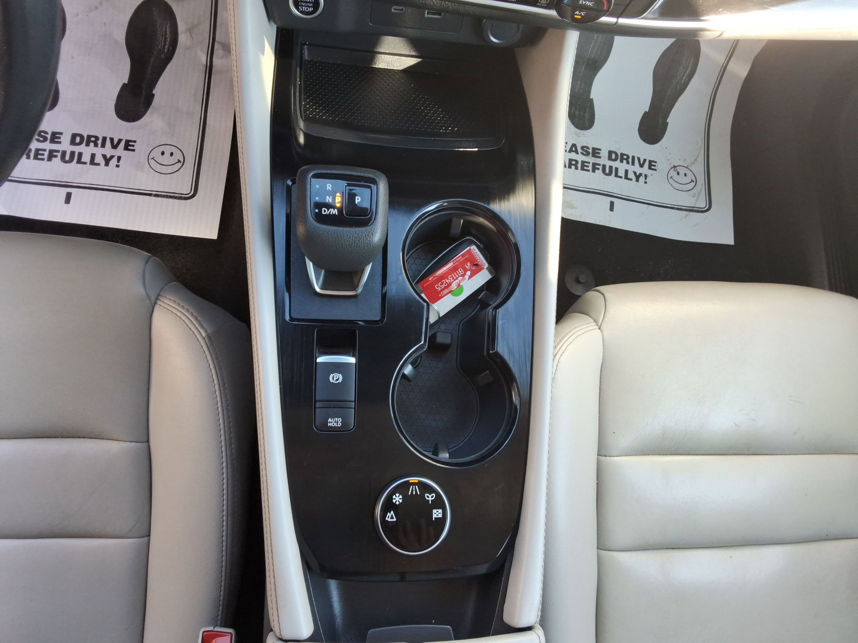 Used 2023 Nissan Rogue SL w/ SL Premium Package image 19