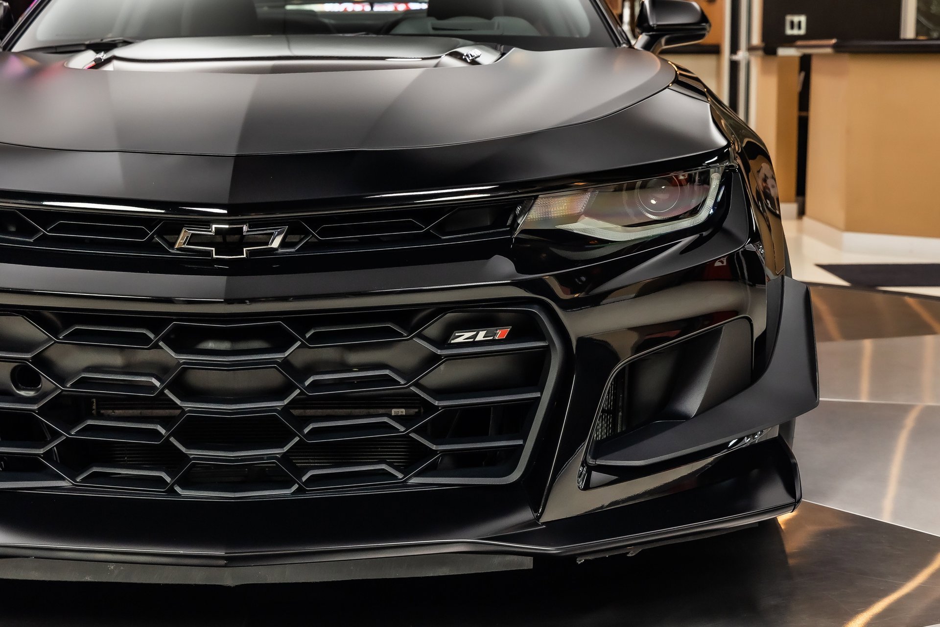Used 2022 Chevrolet Camaro ZL1 image 28