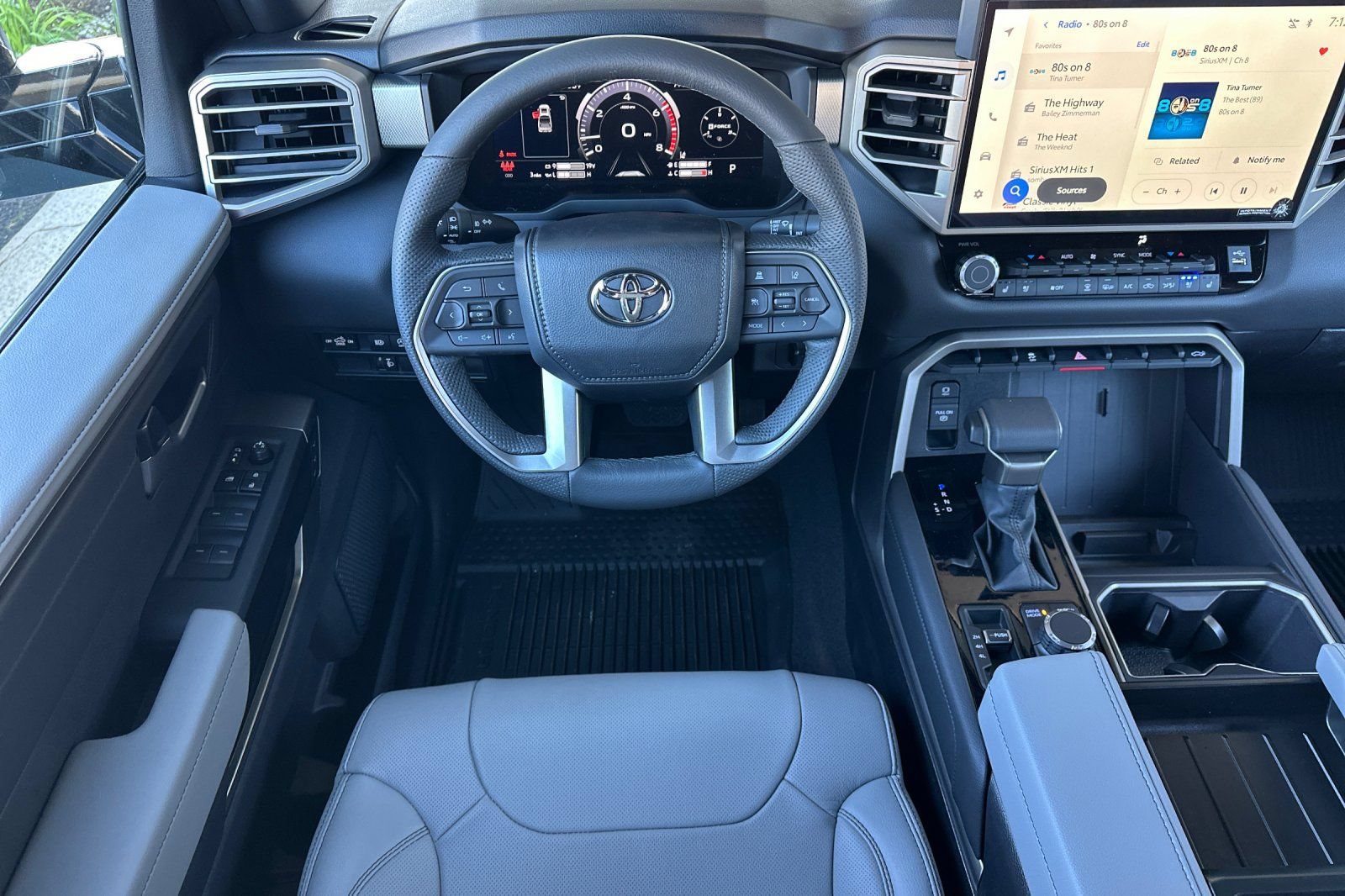 New 2026 Toyota Tundra Limited AWD/4WD image 16