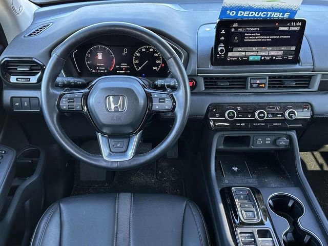 Used 2023 Honda Pilot Touring image 11