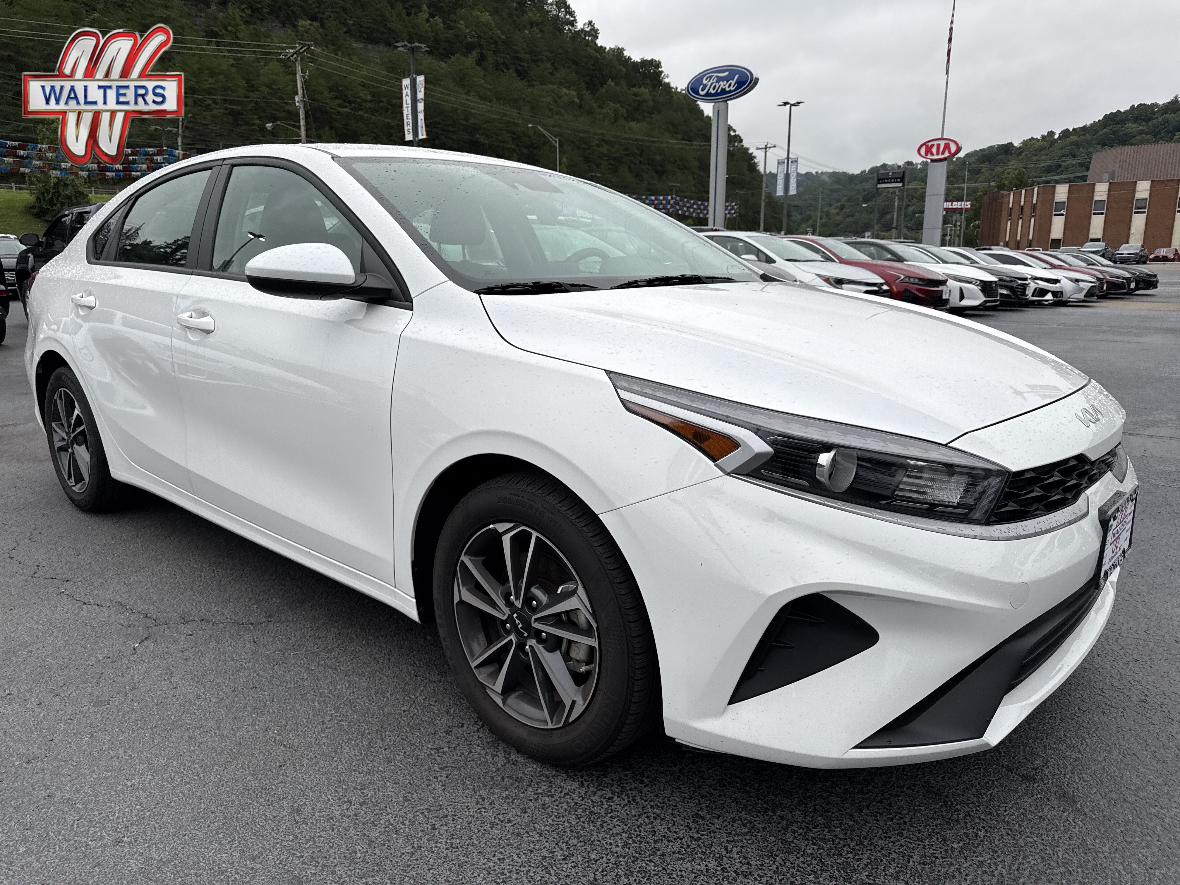 Used 2024 Kia Forte LXS