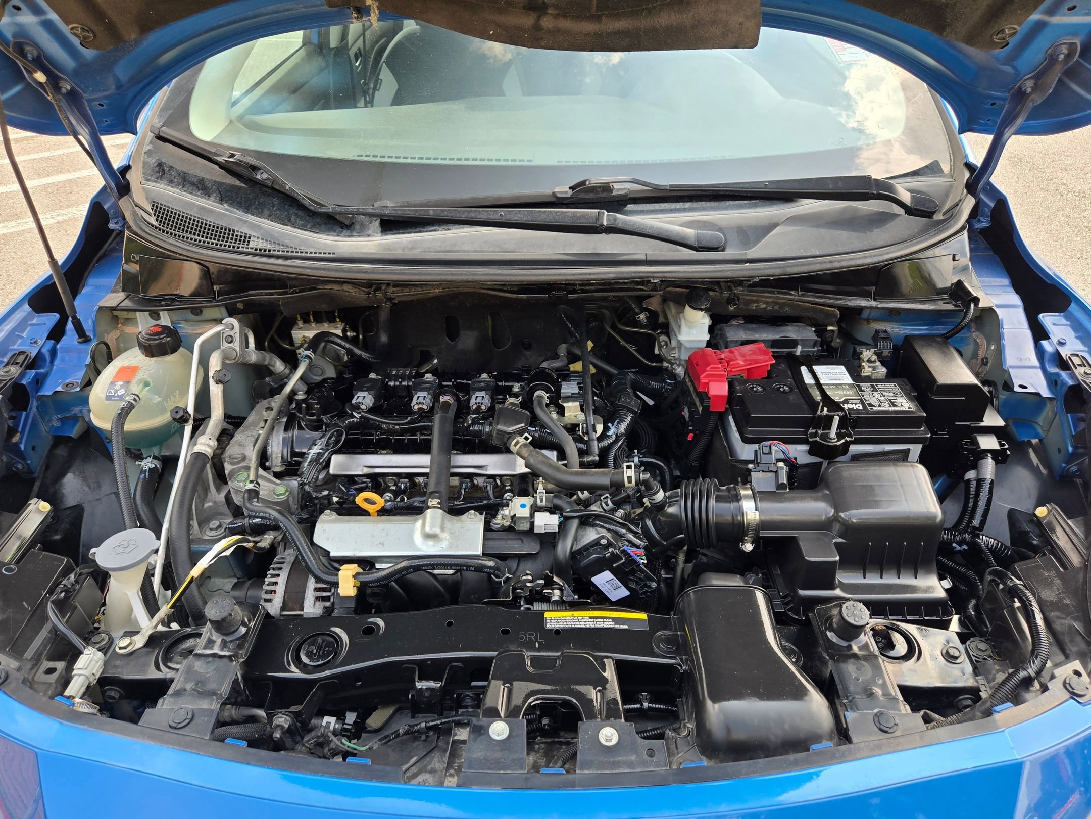 Used 2020 Nissan Versa SV FWD image 32