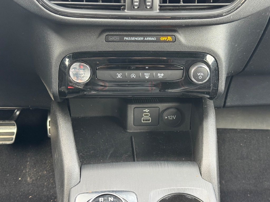 Certified 2024 Ford Escape ST-Line w/ Tech Pack #1 AWD/4WD image 15