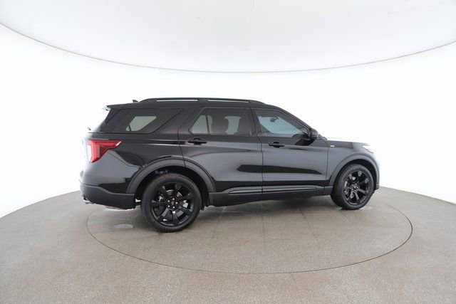 Used 2023 Ford Explorer ST-Line w/ Class IV Trailer Tow Package image 20